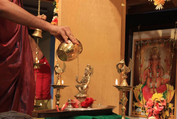 /media/k2/galleries/57746/Grand-Mandala-Puja2