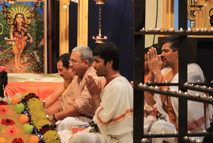 /media/k2/galleries/57746/Grand-Mandala-Puja3