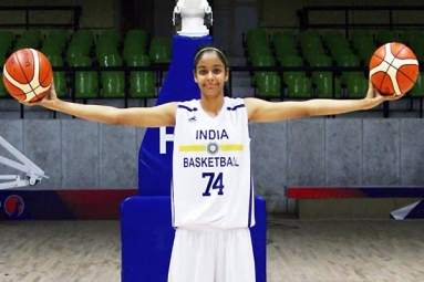 Indian Girl Signs For NAU Women&#039;s Basketball Team
