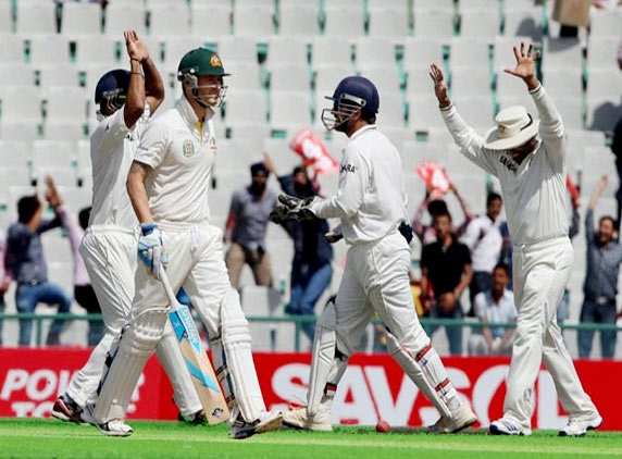 Australia reached 170 for 8 at lunch...