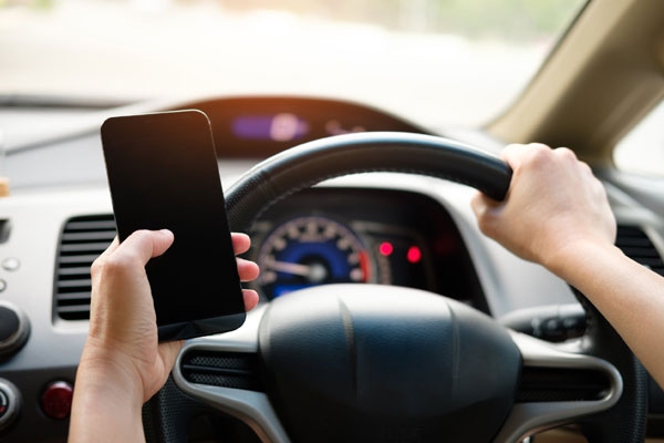 Arizona House Of Representatives Ban Use Of Hand Held Cellphones While Driving To Gov. Doug Ducey