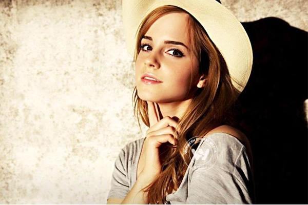 Emma Watson dating a rugby star?},{Emma Watson dating a rugby star?