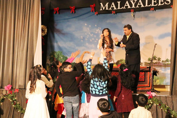 /media/k2/galleries/49296/ArizonaMalayaleesChristmas05
