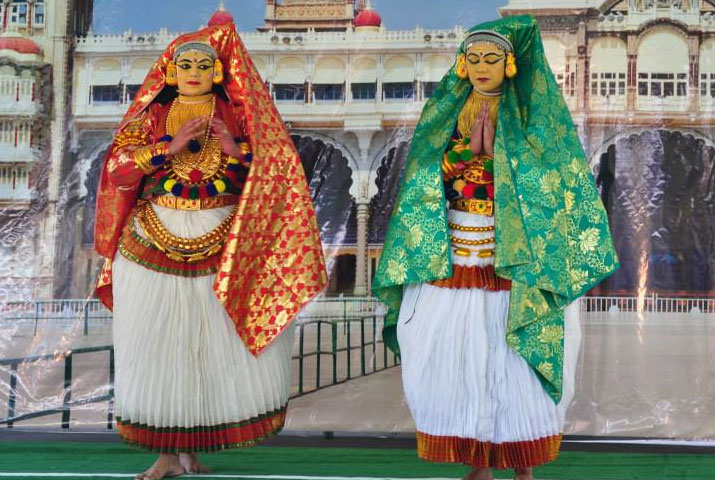 /media/k2/galleries/56066/Discover-India-2016-1