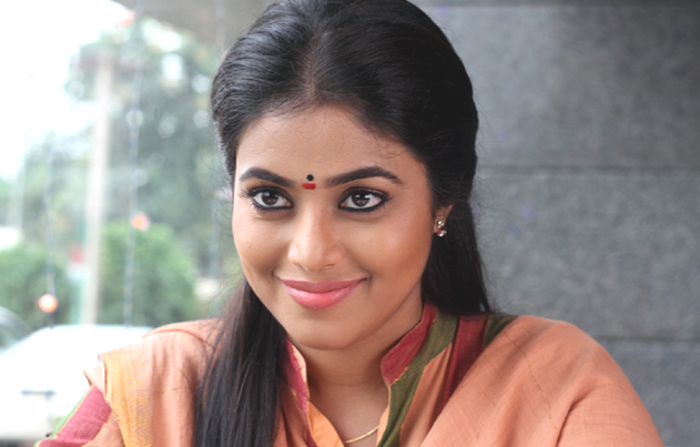 /media/k2/galleries/57907/Jayammu-Nischayammu-Raa-Movie-Stills-02