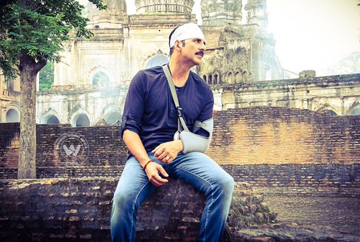 /media/k2/galleries/59741/Jolly-llb-still02