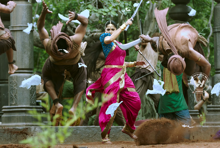 /media/k2/galleries/61544/Baahubali-2-Hindi-03