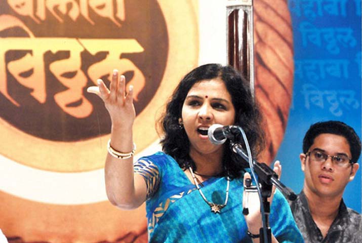 /media/k2/galleries/61822/Manjusha-Patil-Concert2
