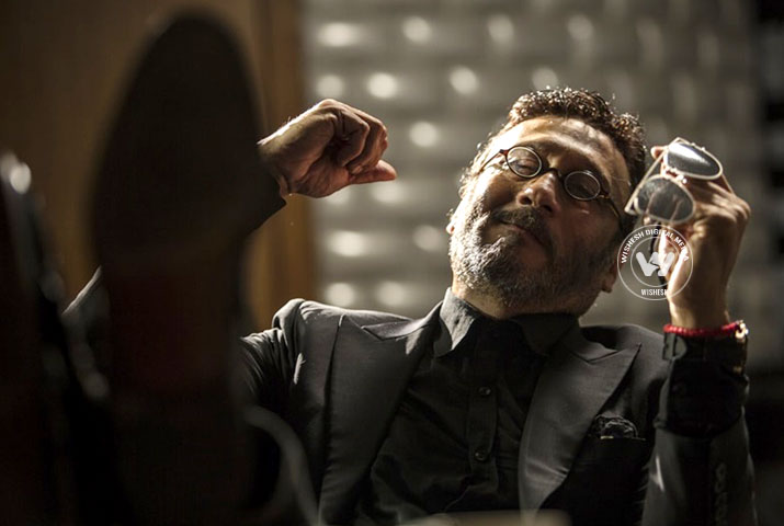 /media/k2/galleries/61952/Sarkar-3-02