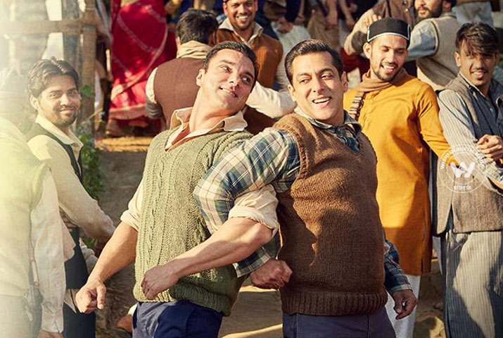 /media/k2/galleries/62557/Tubelight-04