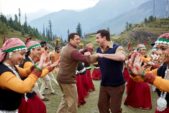 /media/k2/galleries/62557/Tubelight-07