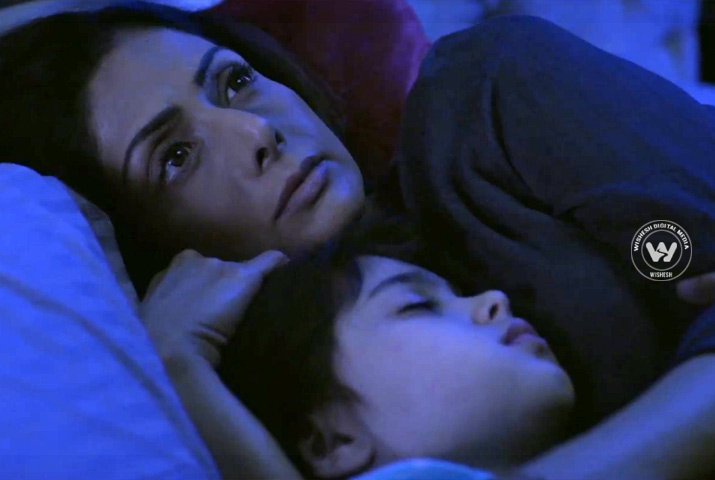 /media/k2/galleries/62892/Mom-Hindi-06