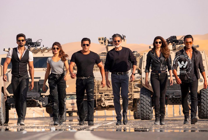 /media/k2/galleries/65961/Race-3-01