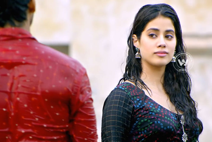 /media/k2/galleries/66770/Dhadak-05