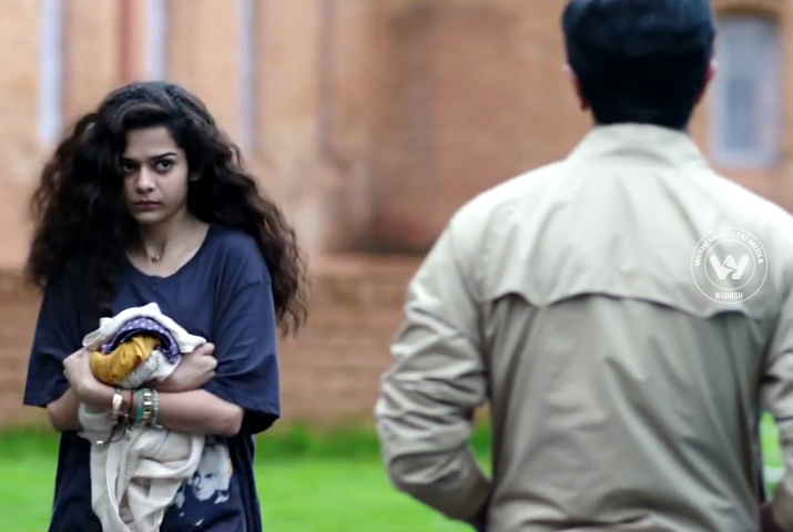 /media/k2/galleries/67086/Karwaan-06