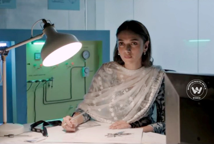 /media/k2/galleries/69204/Antariksham-04