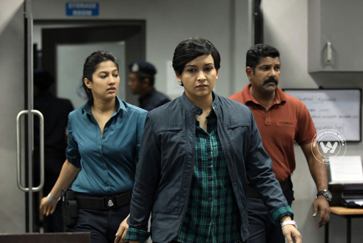 /media/k2/galleries/71886/Kadaram-Kondan-07