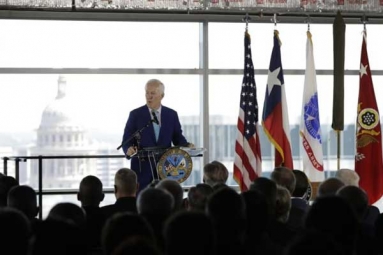 Army Honors McCain in Opening New Modernization HQ in Texas