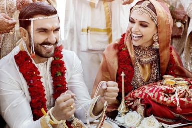 Deepika Padukone, Ranveer Singh Share First Pictures as Just Married Deepika Padukone, Ranveer Singh Share First Pictures as Just Married