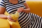 potato chips, what to eat during pregnancy, eating too much potato chips during pregnancy affects development of babies study, French fries