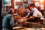 ramadan fasting, can we eat dates during fast, health benefits of eating dates during ramadan, Break fast