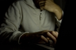watching porn, how to tell if someone uses incognito, google facebook secretly tracking your porn viewing habits even on incognito mode, Oracle