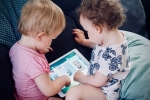 chances of having twins after 30, how to conceive twins with fertility drugs, 5 factors that increase your chances of having twin babies, Triplets