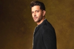 Hrithik Roshan breaking, War 2, hrithik roshan allocates 60 days for war 2, Hrithik roshan