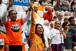photos from howdy modi, howdy modi photos, in pictures narendra modi indian americans at howdy modi, Jerseys