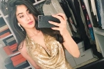 Jhanvi Kapoor first film, Jhanvi Kapoor debut, jhanvi kapoor sizzles in a gold outfit, Jhanvi kapoor