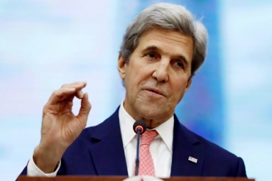 Trump has 'Insecurity of a Teenage Girl': John Kerry