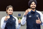 Manu Bhaker latest breaking, Manu Bhaker bronze medals, manu bhaker makes olympics history for india with second bronze, Olympic medals for india