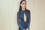 Nargis Fakhri hot, Nargis Fakhri news, nargis fakhri asked to pin up her dress, Ritesh deshmukh