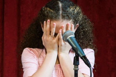 Overcoming Stage Fright – A Guide by Naganeha Ramisetty