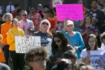 Voters, Arizona Teens, arizona teens protesting gun violence sign up new voters, Downtown phoenix