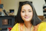 Renu Desai twitter, Pawan Kalyan, renu desai shock to pawan s fan, Renu desai