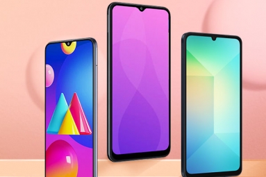 Samsung Is Giving Free Display Replacement For These Galaxy Phones Samsung Is Giving Free Display Replacement For These Galaxy Phones
