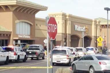 Two people shot at Glendale Walmart!