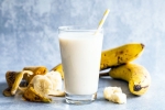 Milk and Banana, Milk and Banana benefits for men, weak men should consume milk and banana before bed, Teeth