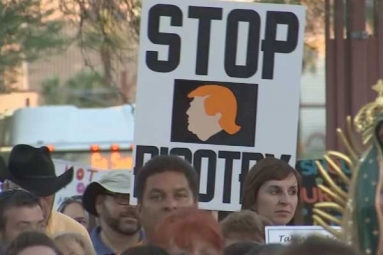 Immigration Rights Group Rally against ‘Zero-Tolerance’ Policy