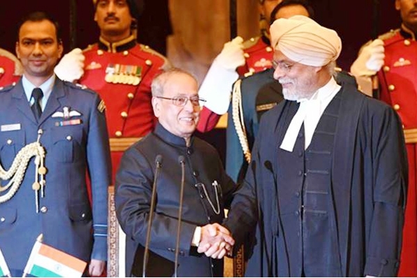 JS Khehar sworn in as the Chief Justice of India!