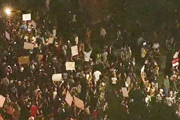 Activists hold civil rights protest in Phoenix!