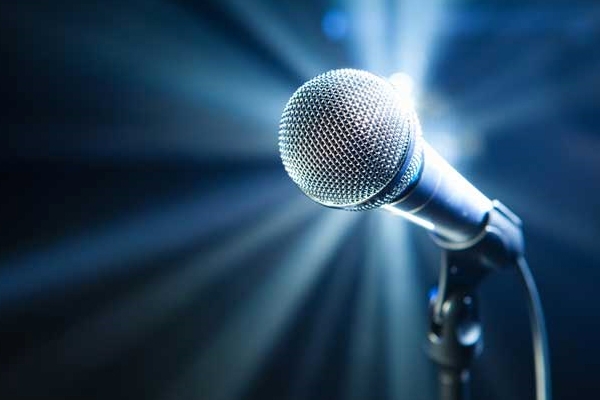 Glittering evening with Phoenix Desi Karaoke Night},{Glittering evening with Phoenix Desi Karaoke Night