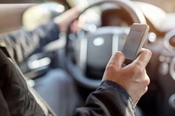 Arizona's Law Ban on Teen Drivers from Texting to Go into Effect July 1