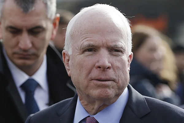 Arizona Primary 2016: John McCain defeats Kelli Ward