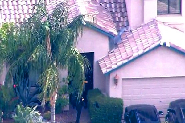 Five Member Dead in Family Scuffle},{Five Member Dead in Family Scuffle