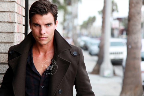 Tempe police arrest Hollywood actor },{Tempe police arrest Hollywood actor